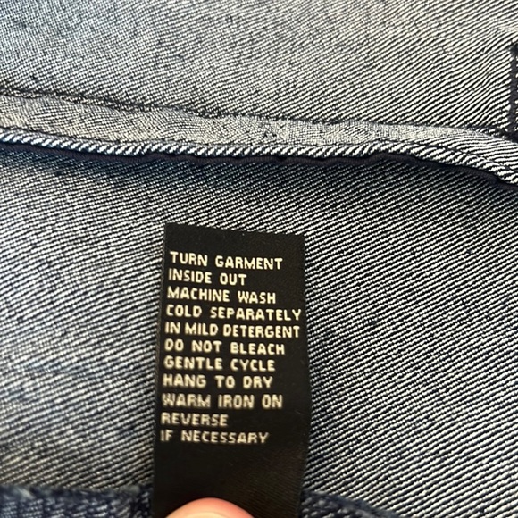 DG2 by Diane Gilman Classic Stretch Signature Denim Jacket Size Large - Picture 5 of 12